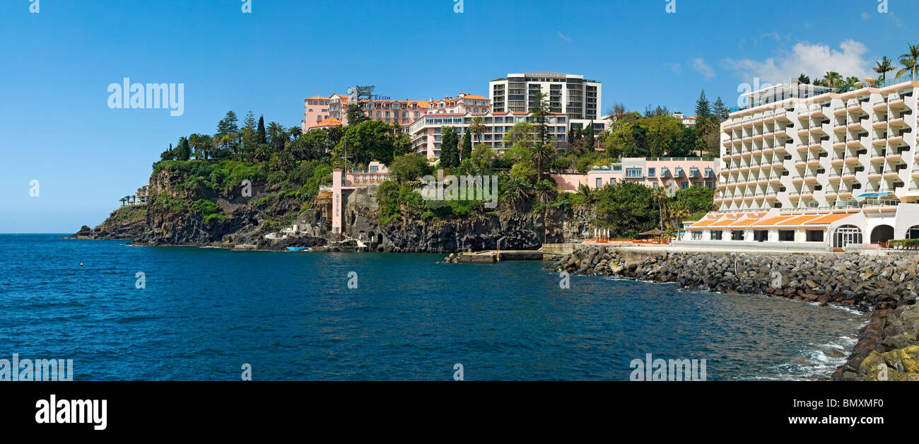 Panoramablick auf das Luxushotel an der Küste Resort Küste Funchal Madeira Portugal EU Europa Stockfoto