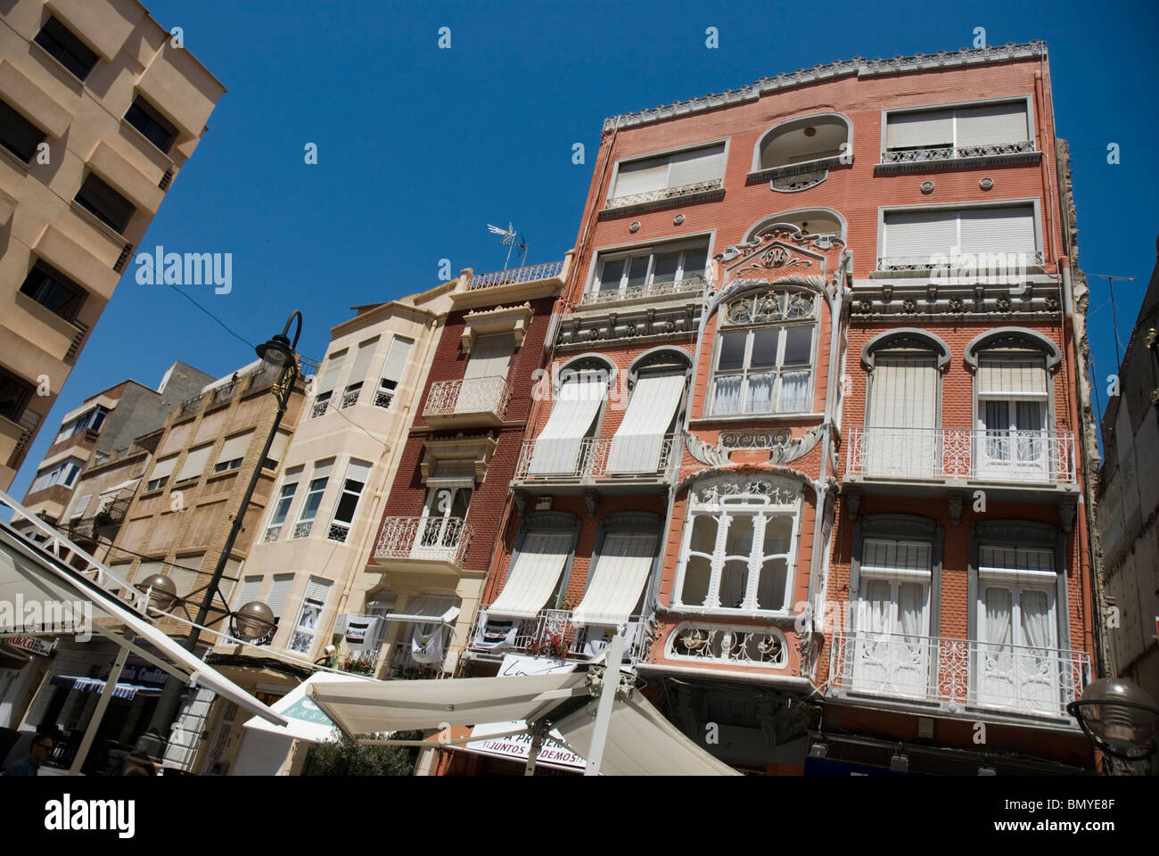 Casa Modernista En la Calle Puertas de Murcia. CARTAGENA CIUDAD Region Murcia ESPAÑA modernistischen Haus in Puertas de Murcia Straße Stockfoto