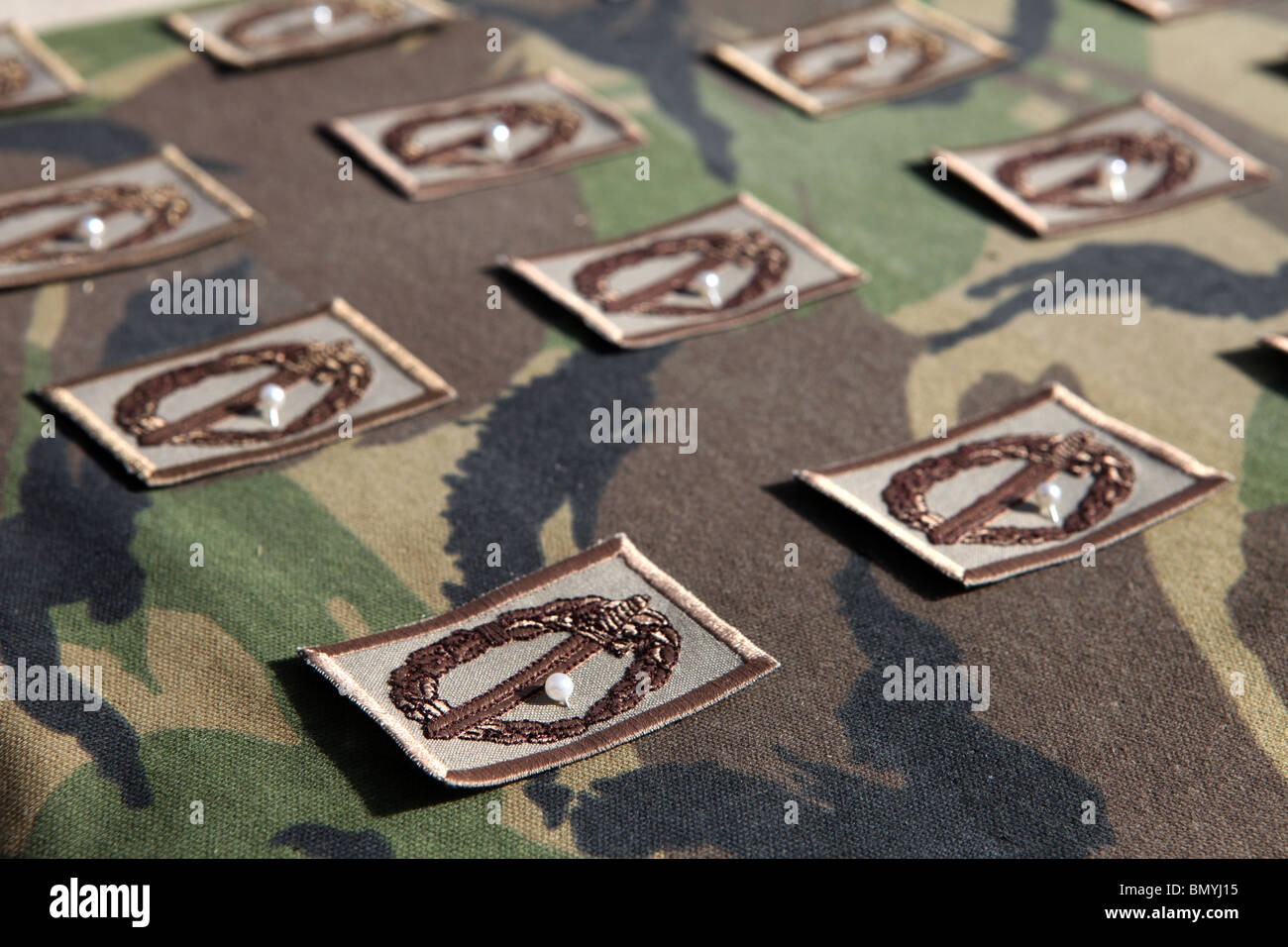 Niederländische Truppen in Uruzgan, Afghanistan erhalten die NATO-Medaille Stockfoto