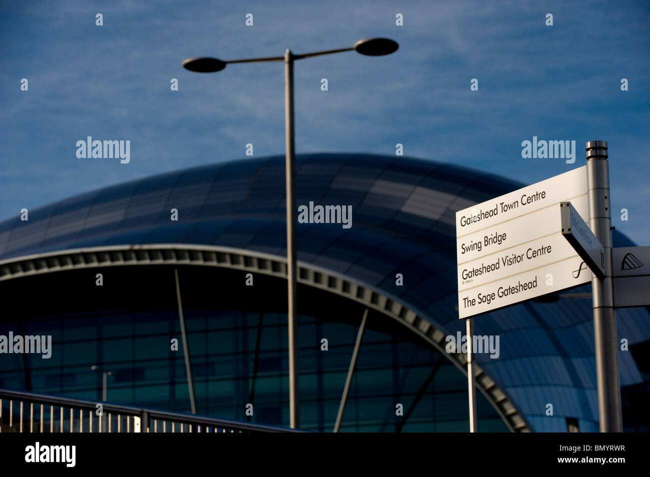 Die Sage Gateshead. Live-Musik-Treffpunkt und Zentrum für musikalische Bildung von Sir Norman Foster entworfen. Stockfoto