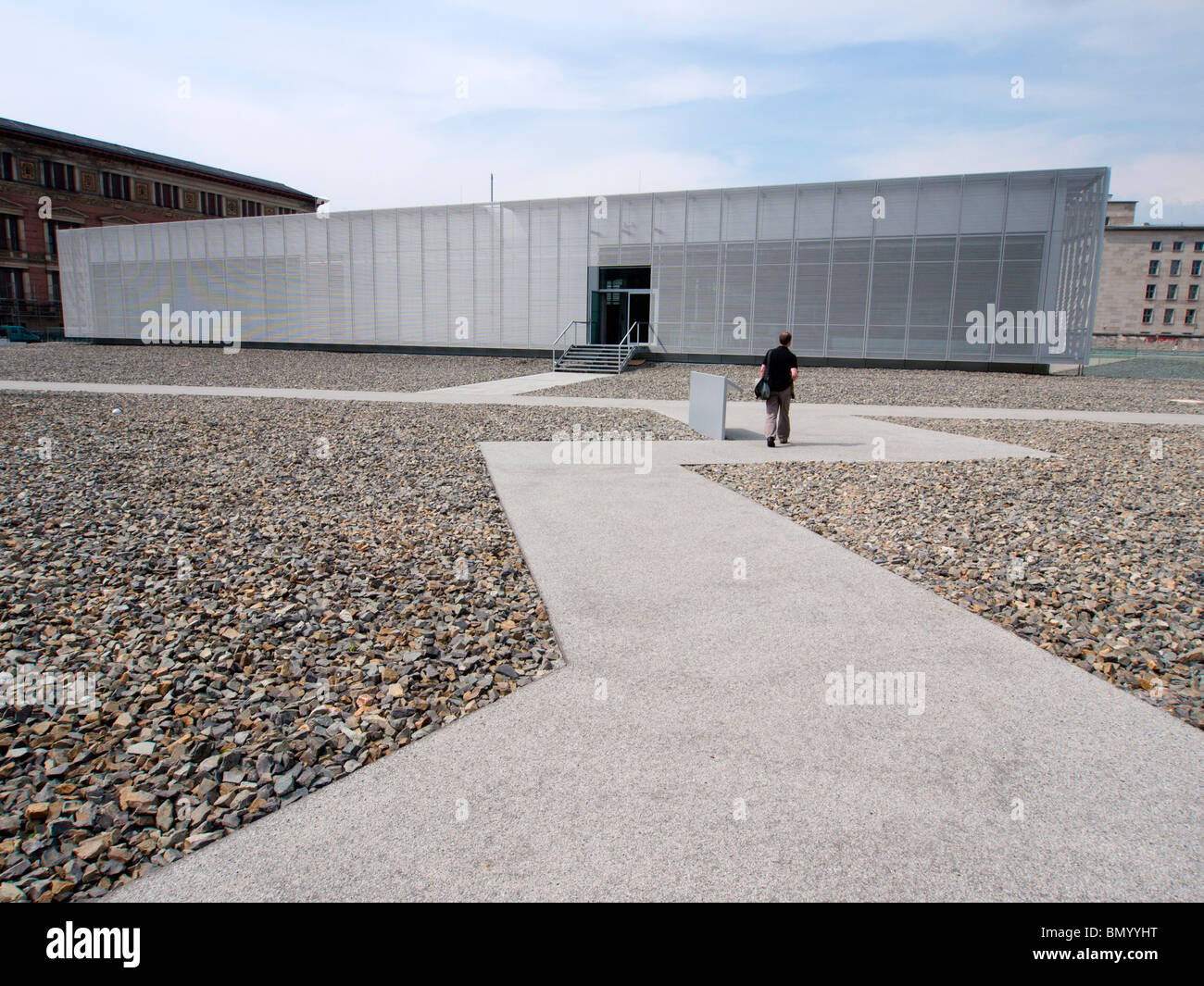 Blick auf neue Besucher Zentrum an der Topographie des Terrors oder Topographie des Terrors der ehemaligen Gestapo-Zentrale in Berlin Stockfoto
