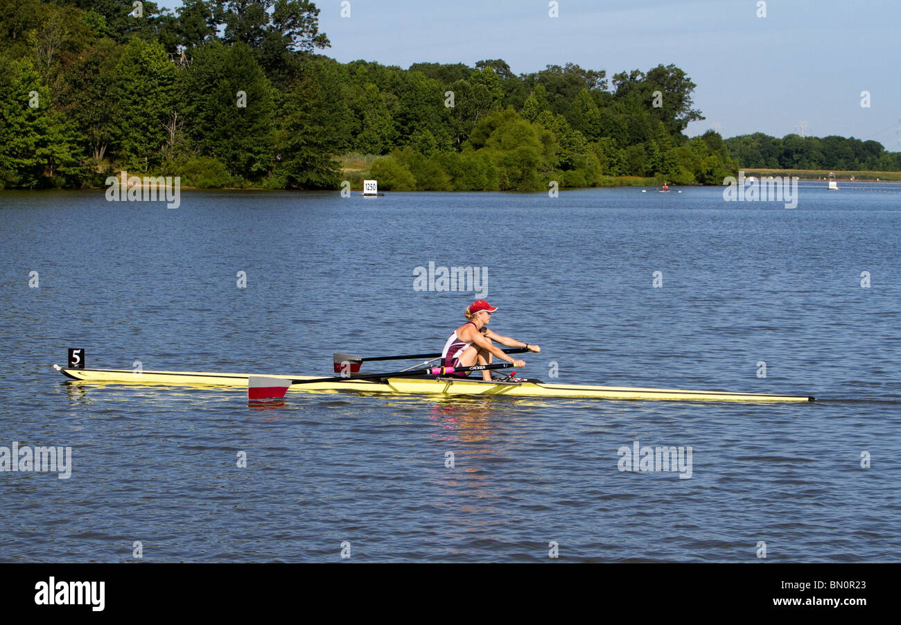 Lauren Renz Ruder Eine junge weibliche Ruderer bei der uns Rudern National Championship ...