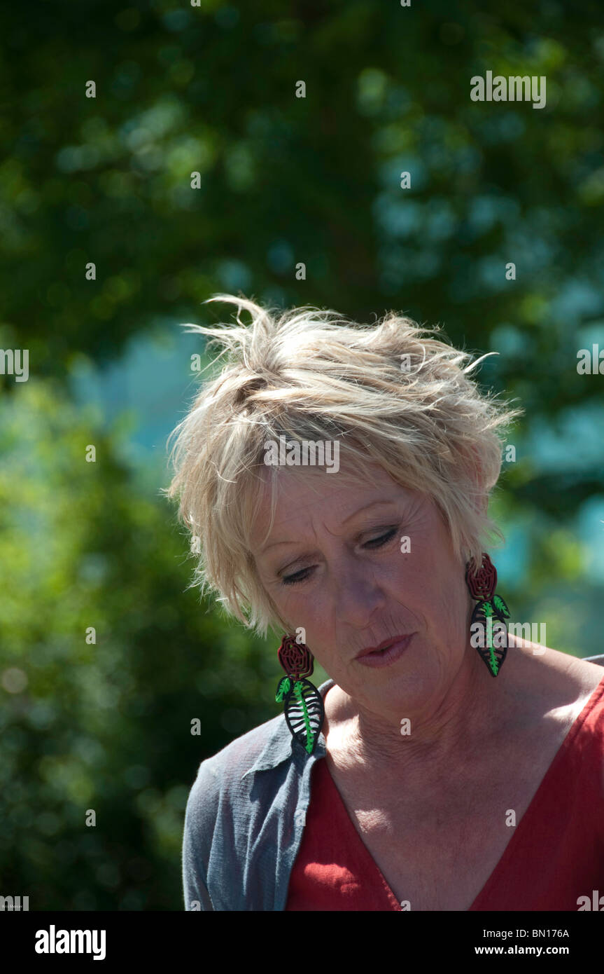 Carol Klein, BBC Radio und Fernsehen Moderatorin der Gärtner World Stockfoto