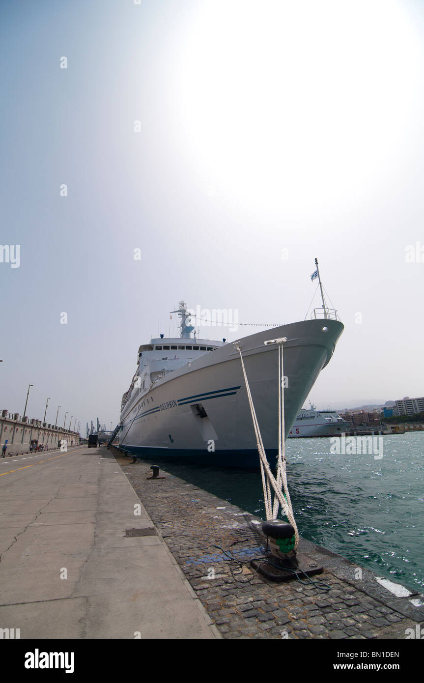 Die Seven Seas Navigator Kreuzfahrtschiff im Hafen in Teneriffa, Spanien. Stockfoto