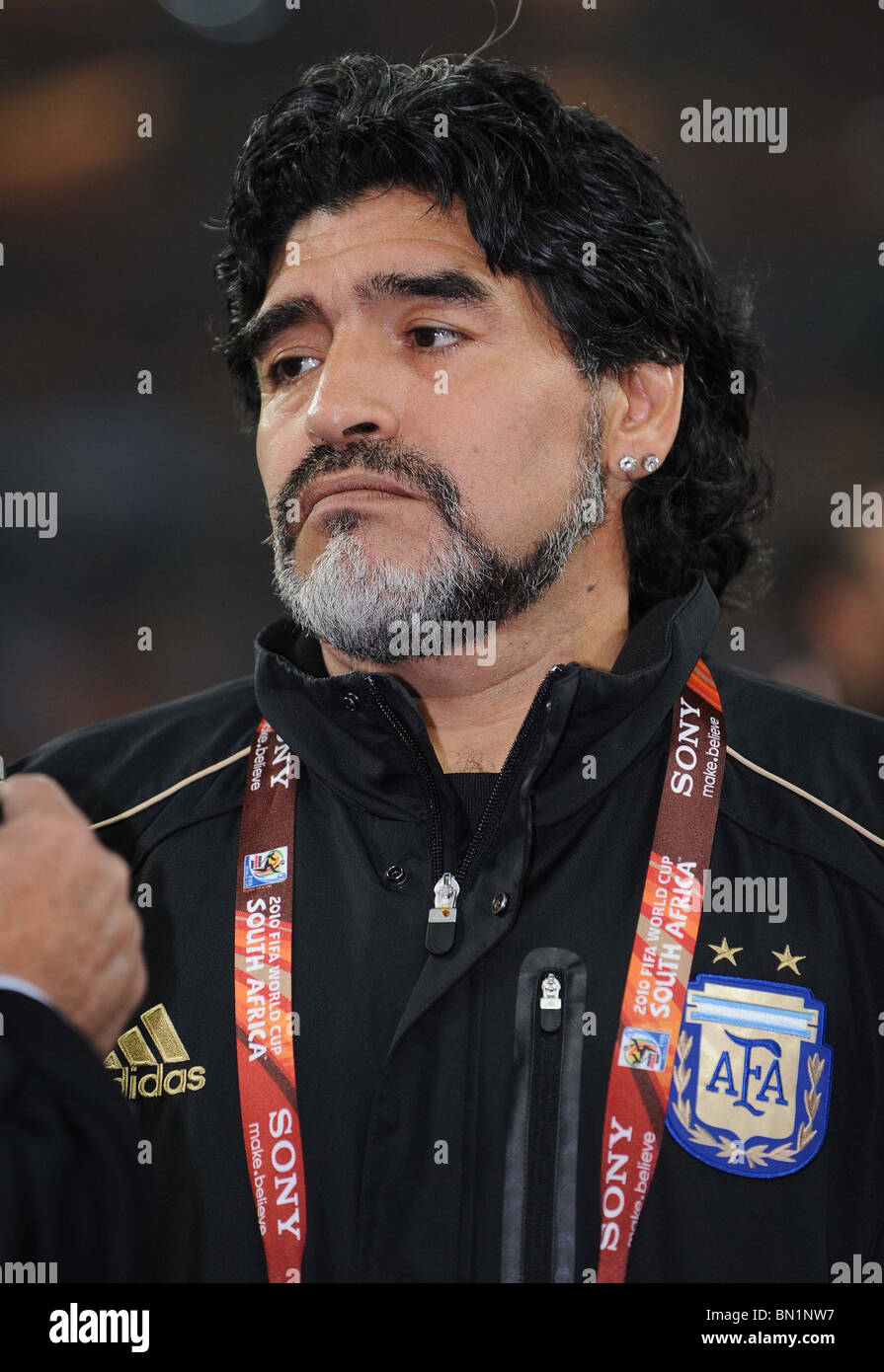 DIEGO MARADONA Argentinien Trainer SOCCER CITY Stadion Südafrika 27. Juni 2010 Stockfoto