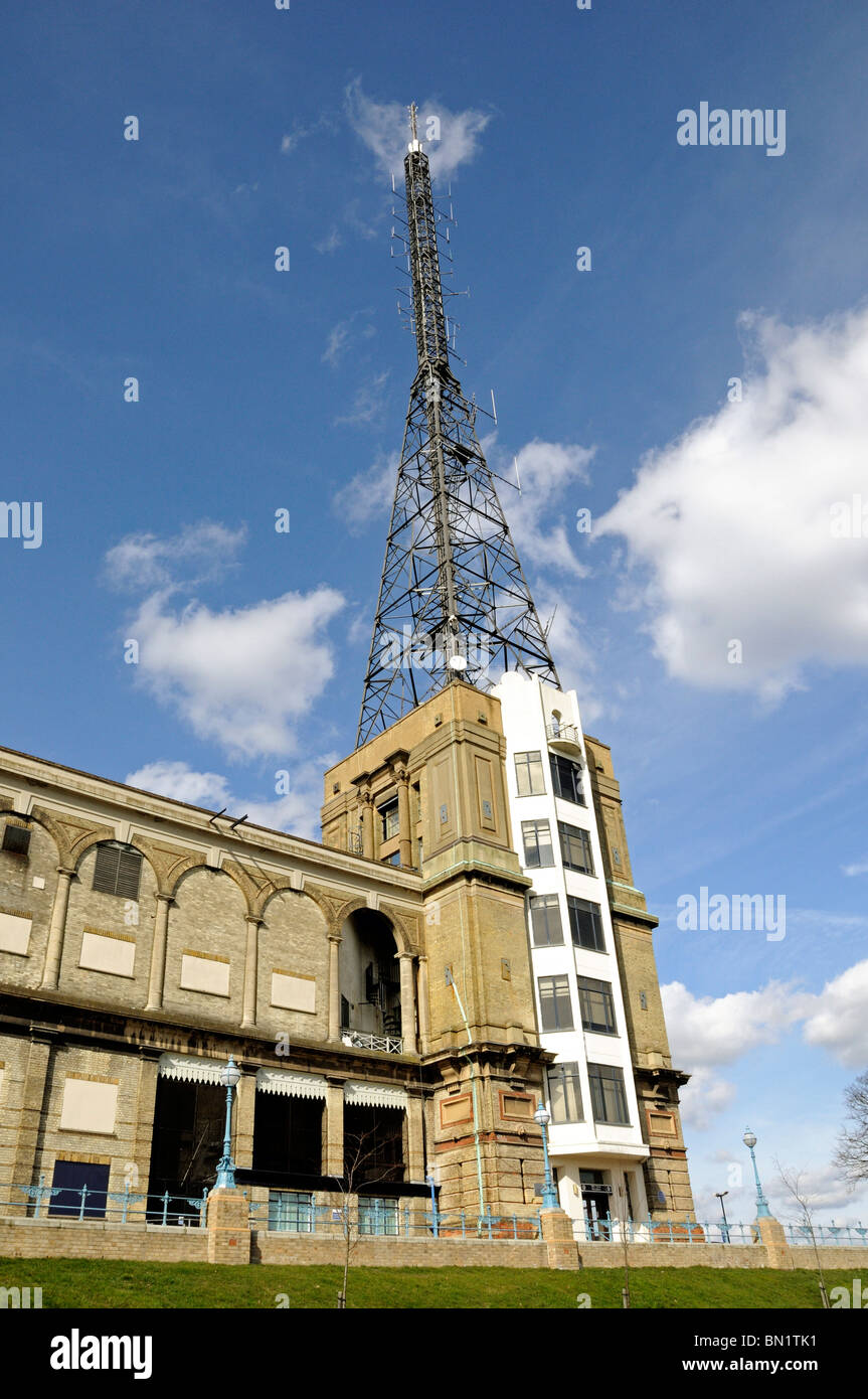 Fernsehsender Tower Alexandra Palace Alexandra Park London England Großbritannien Stockfoto