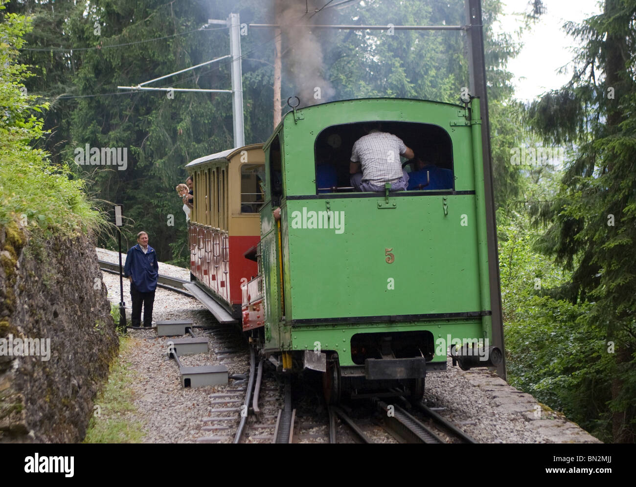 Schynige Platte-Bahn-Zug in den Schweizer Bergen Berner Oberland Wengen Wilderswil Stockfoto