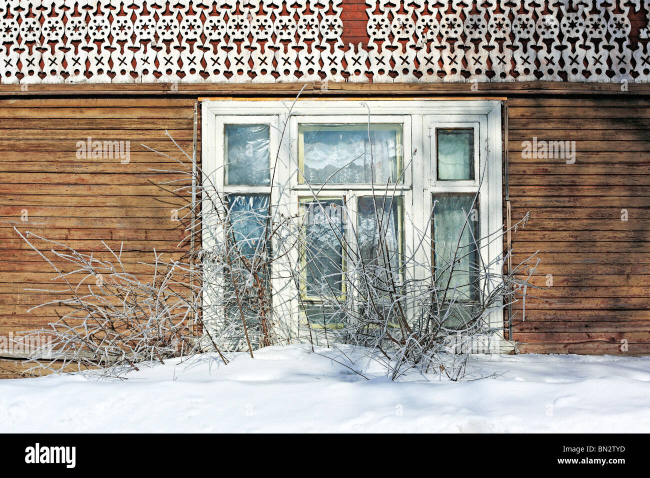 Altes Holzhaus, Belosersk, Vologda Region, Russland Stockfoto