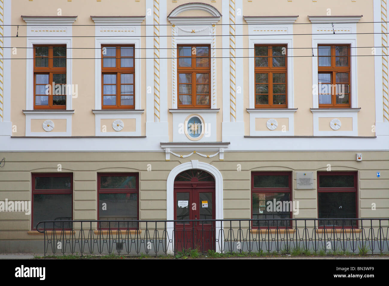 Breslau Wyspa Piaskowa bunte Fassade des historischen Mietshaus Stockfoto