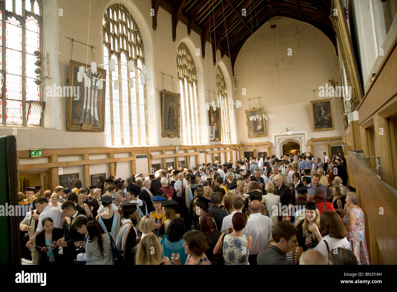Tag der Promotion Universität Hochschule der Künste Norwich England Stockfoto