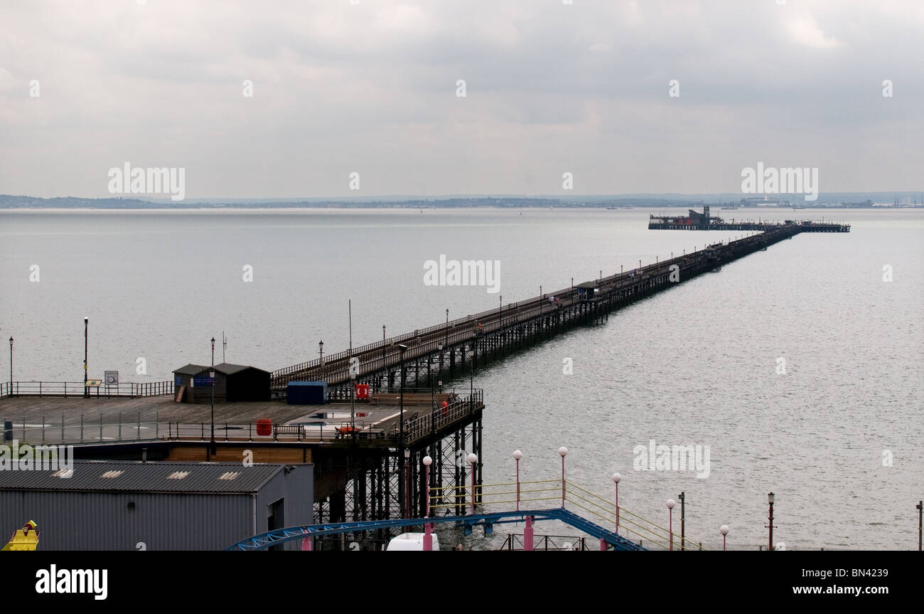 Southend Pier auf der Küste von Essex. Stockfoto