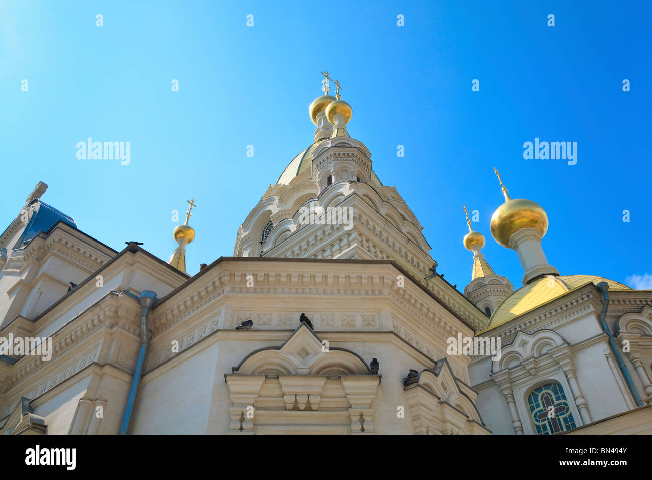 Pokrovskij (Schutz der Jungfrau Maria) - (orthodoxe Hauptkirche) im Stadtzentrum von Sewastopol (Krim, Ukraine). Stockfoto