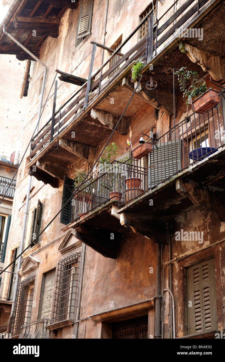 Typische Architektur in Verona, Italien Stockfoto