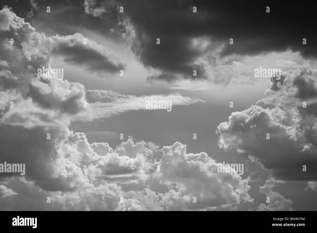 Schwarz / weiß-Himmel und Wolken Stockfoto