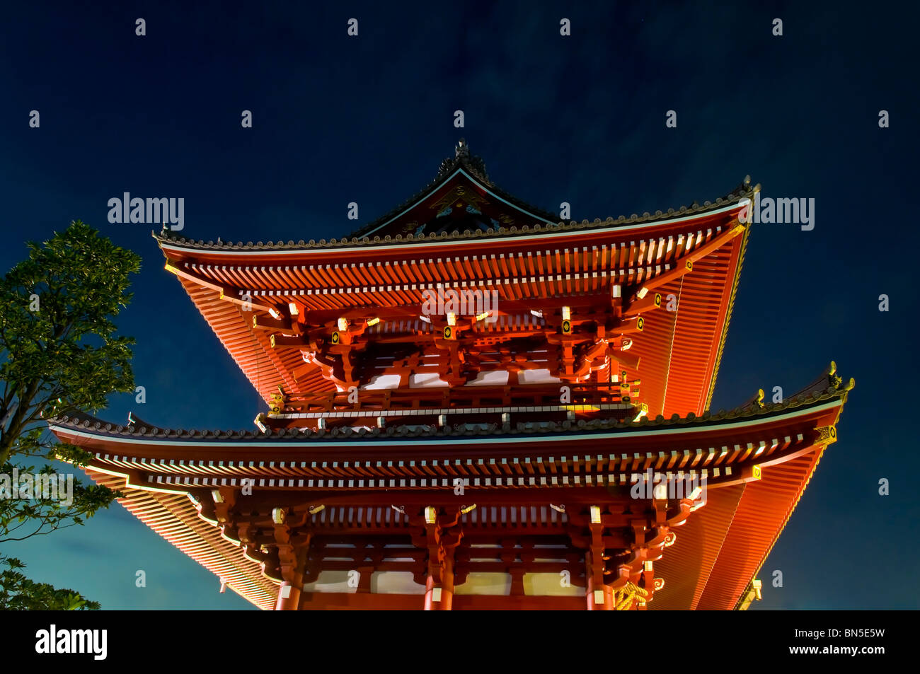 Sensoji buddhistischen Tempel bei Nacht Stockfoto