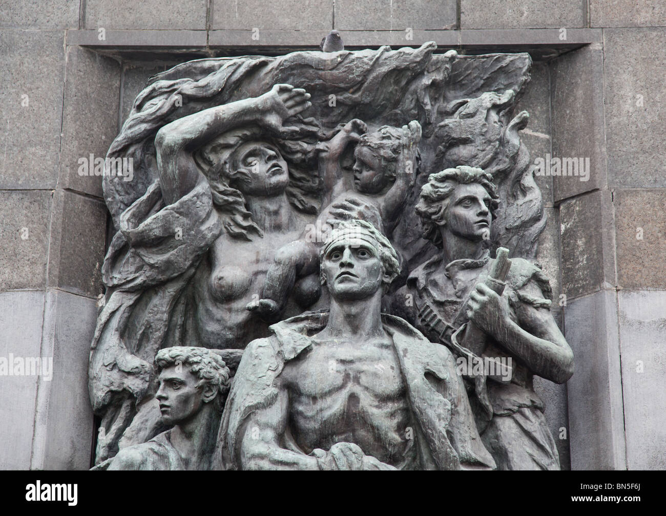 Statue auf Vorderseite Rappaport Denkmal für die jüdischen Aufstand in Warschau während des zweiten Weltkrieges Stockfoto