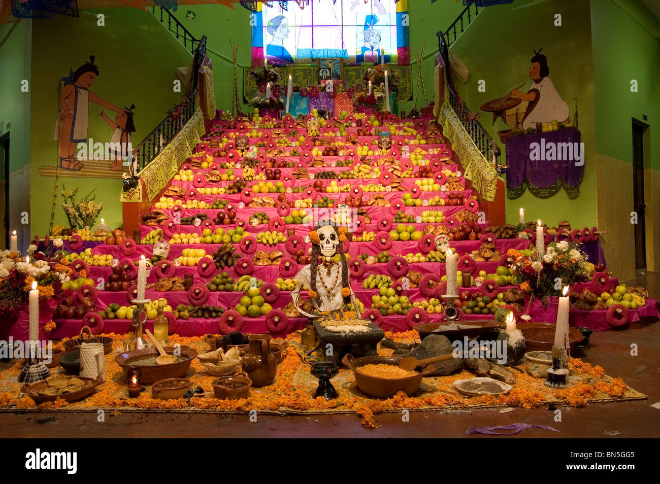 85-teiliges Ofrenda-Dekoset Für Den Tag Der Toten – Mit Ringelblumen, Girlanden, Banner & Tischdecke