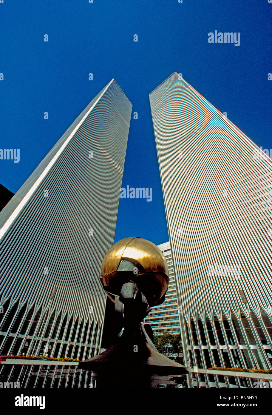 Kugel-Skulptur am World Trade Center Stockfoto