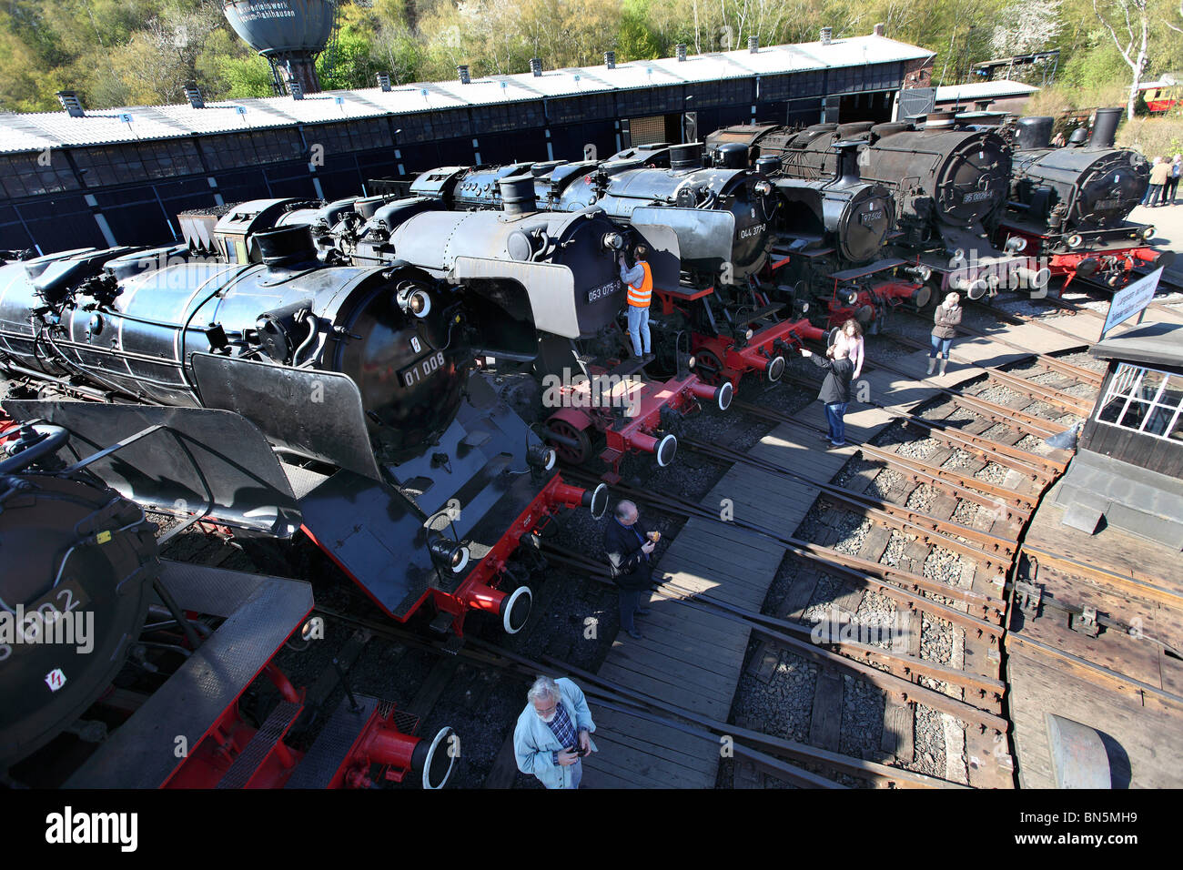 Historischen Dampfzug Depot Museum, mit vielen alten Dampflokomotiven. In Bochum, Deutschland. Stockfoto