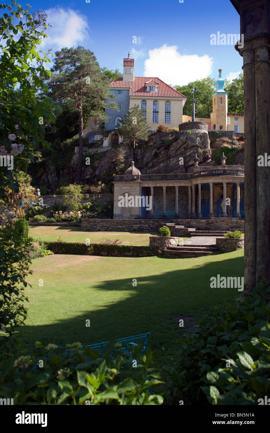 Die Küste Urlaub Dorf Portmeirion in Nord-Wales berühmt geworden als Standort für die Dreharbeiten zu "The Prisoner" für TV Stockfoto