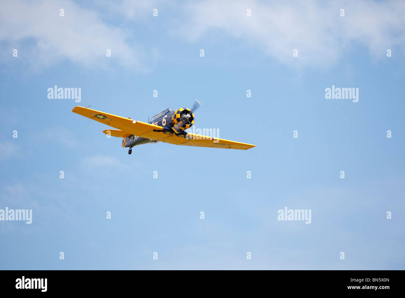 RAF Waddington internationale Airshow - Ankünfte 2. Juli 2010 uns Navy AT - 6 C Harvard Trainer Stockfoto