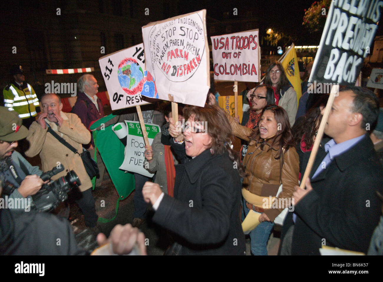 Minga (indigenen Widerstand) zu Agrotreibstoffen Don't Roc(K) Protest in Whitehall Ende der staatlichen Subventionen für Biokraftstoffe. Stockfoto