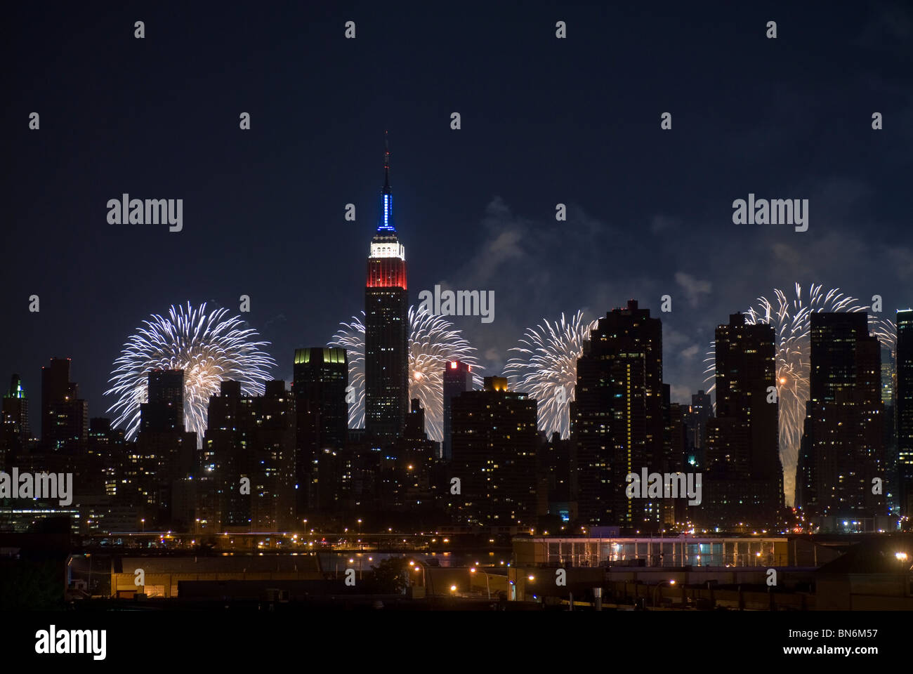 34. jährlichen Macys Feuerwerk Fourth Of July in New York am Sonntag, 4. Juli 2010. Stockfoto