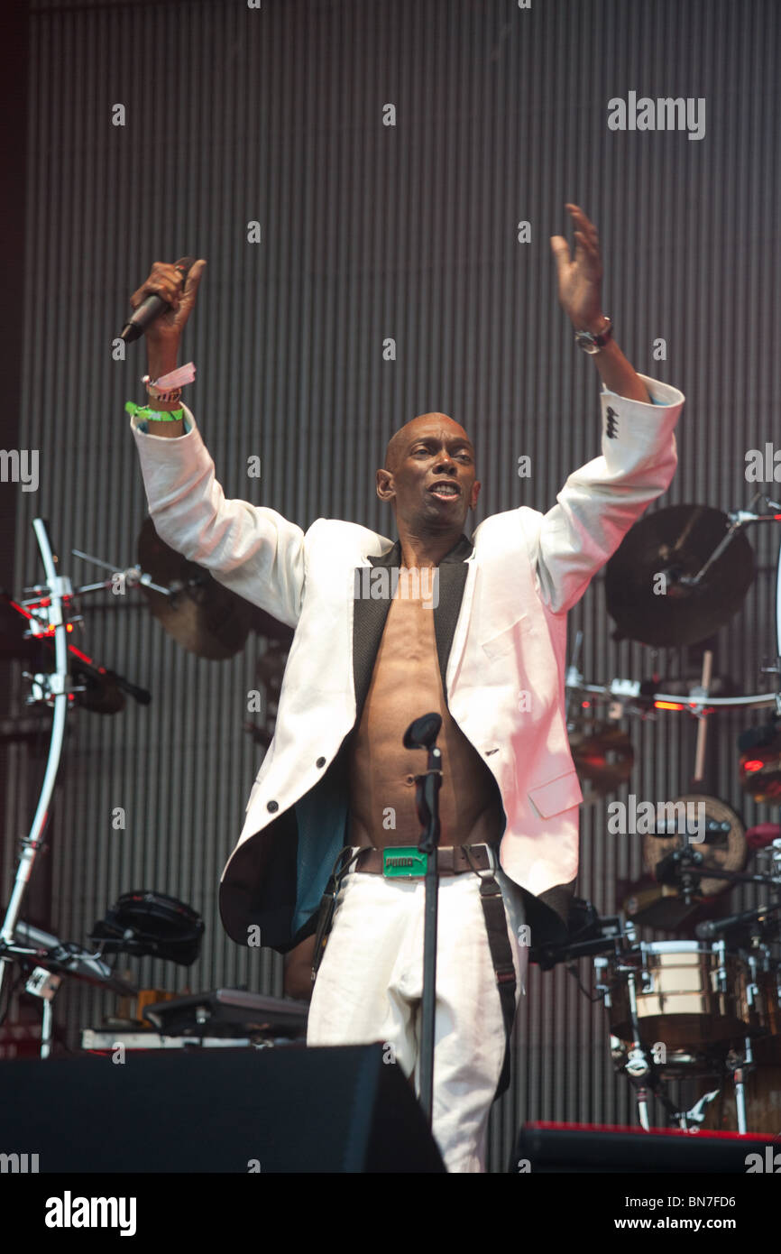 Faithless Auftritt beim Glastonbury Festival 2010 Stockfoto