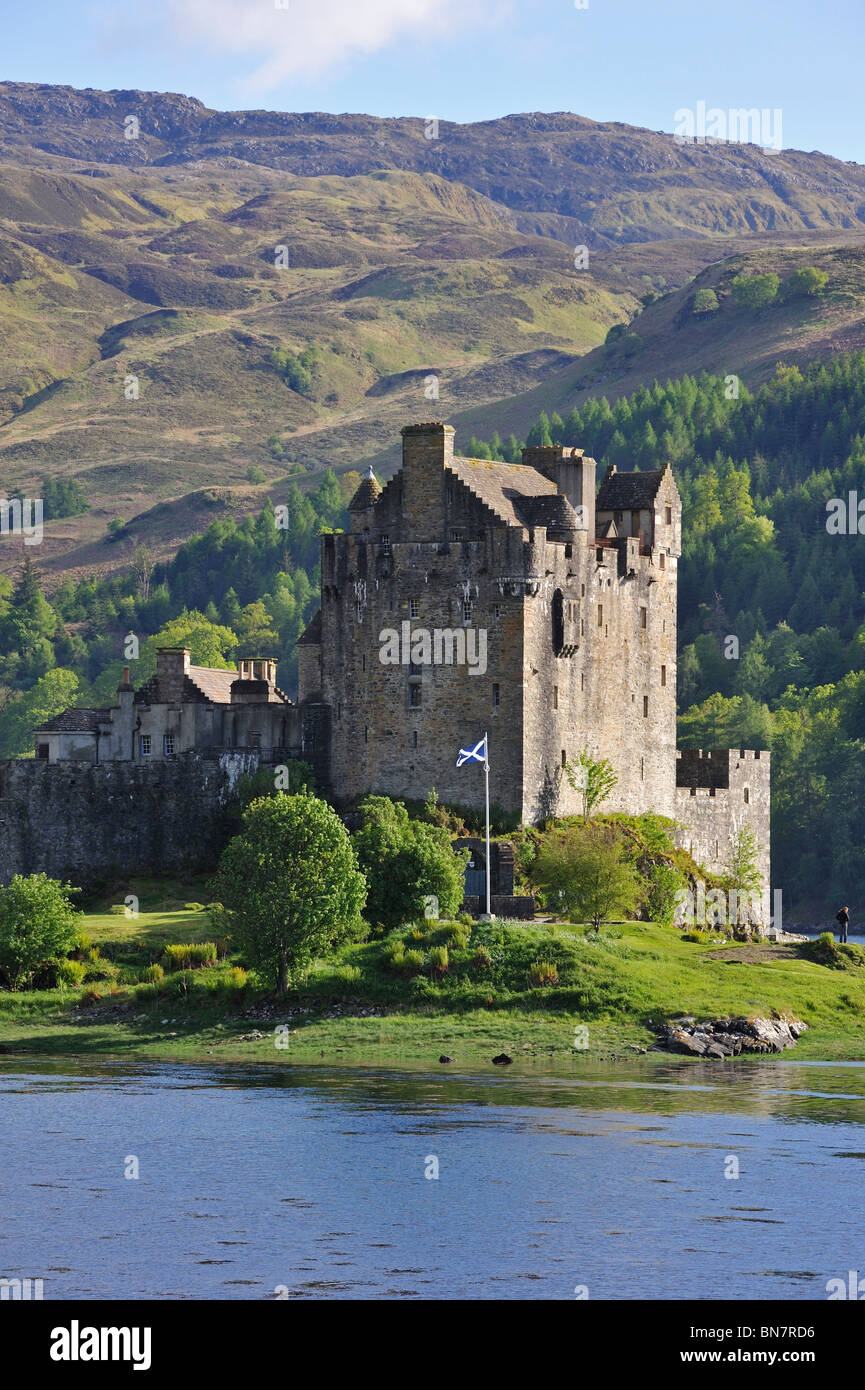 Eilean Donan Castle im Loch Duich in den westlichen Highlands von Schottland, UK Stockfoto