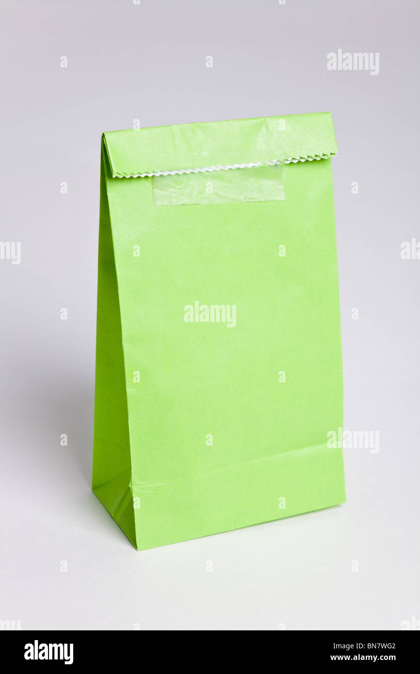 Green Paper Bag hautnah Stockfoto