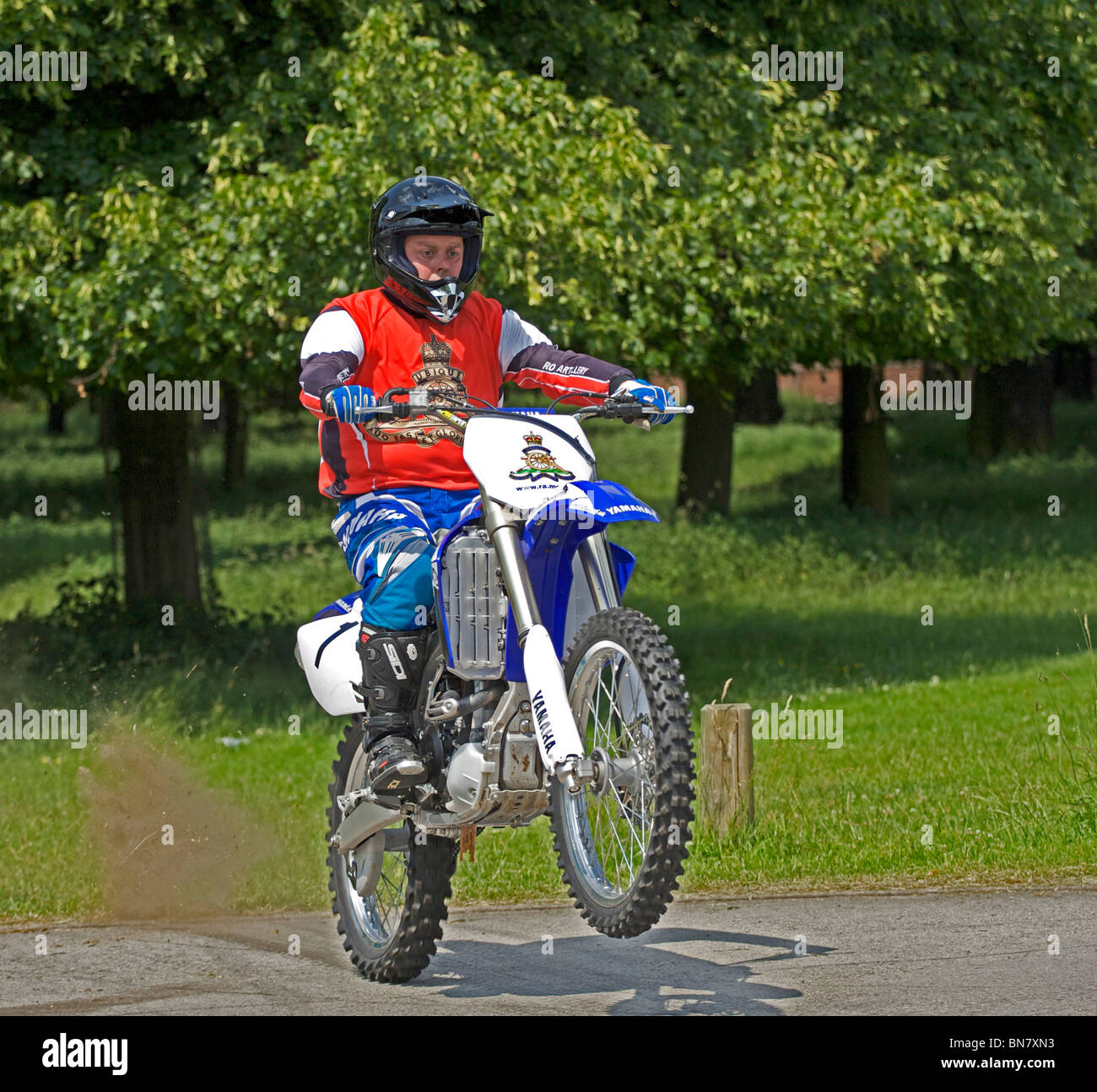 Fahrer des Motorrads Royal Artillery anzeigen Team - The Flying "Gunners" Stockfoto