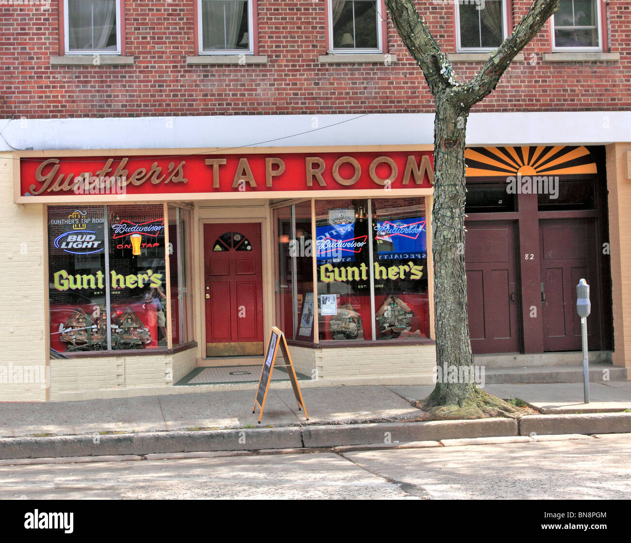 Gunthers Tap Room Taverne, ein beliebter Treffpunkt des Autors Jack Kerouac, Northport Long Island NY Stockfoto