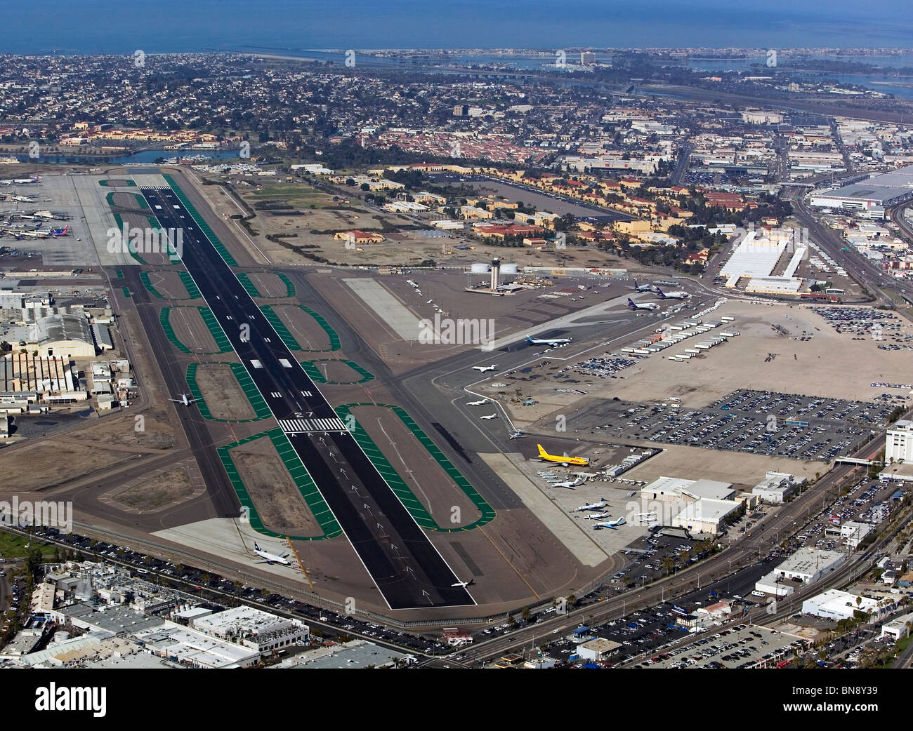 Luftaufnahme über Lindbergh Field internationalen Flughafen San Diego Kalifornien Stockfoto