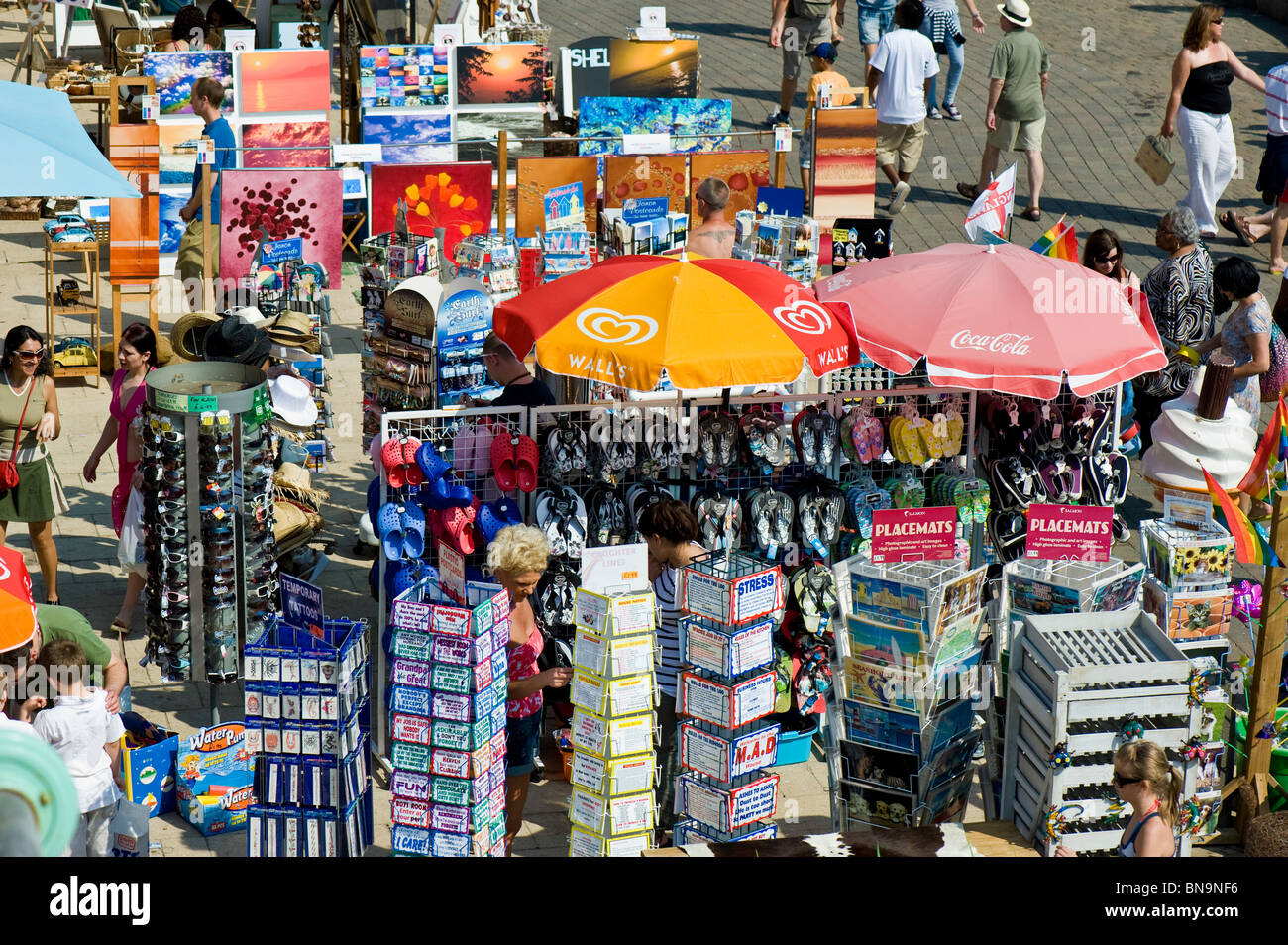 Souvenir-Shop an der Strandpromenade, Brighton, East Sussex, Großbritannien Stockfoto