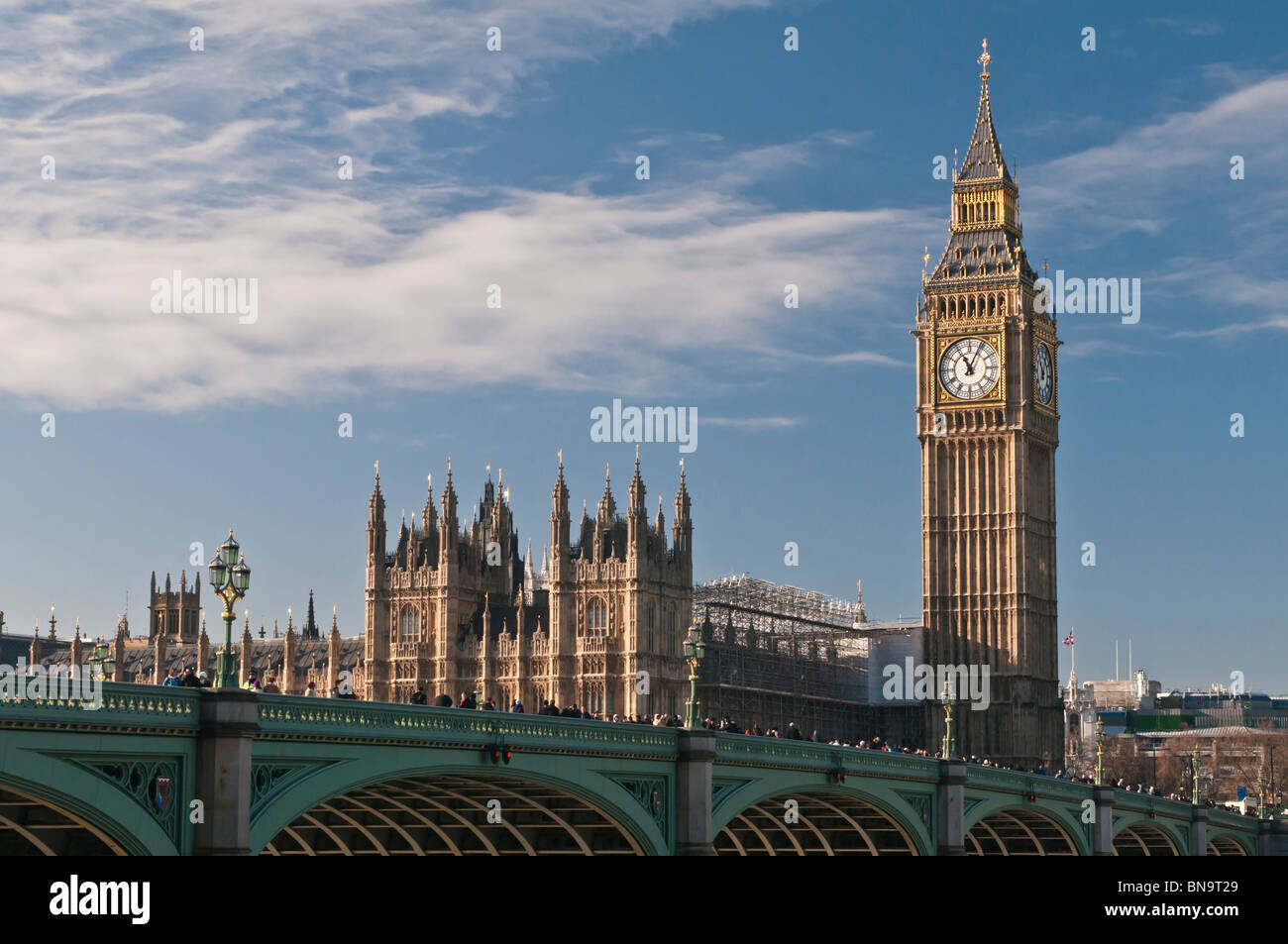 Big Ben, Houses of Parliament, Westminster Bridge von der South Bank, London, Vereinigtes Königreich Stockfoto