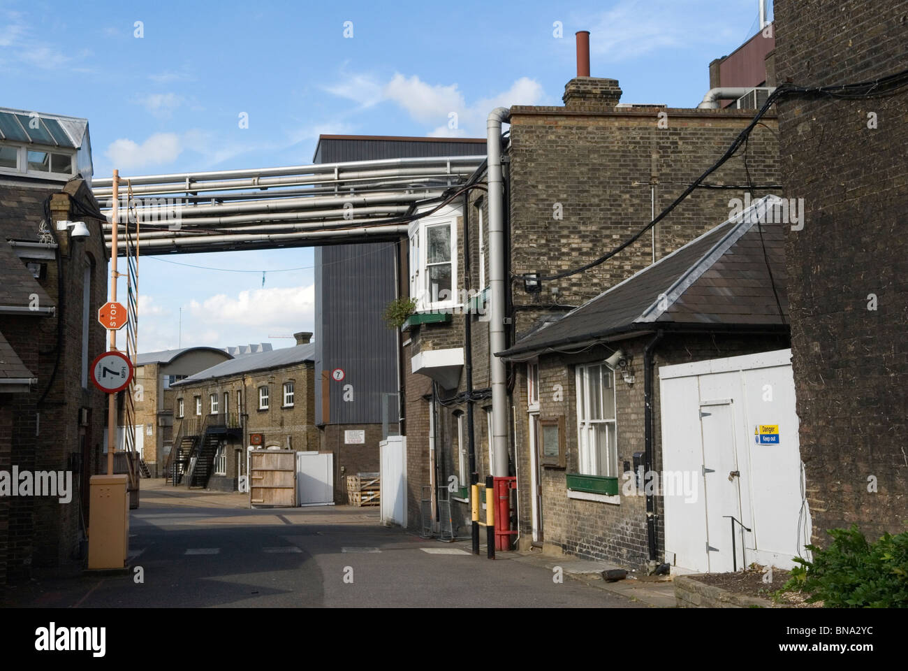 Youngs Brewery. Wandsworth High Street, South West London SW18 UK. England ist nun außer Betrieb. 2010, 2010er Jahre HOMER SYKES Stockfoto