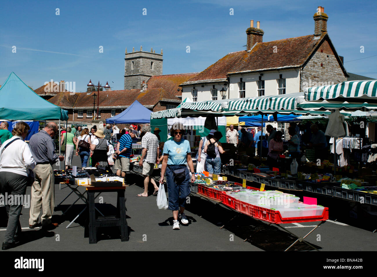 Markttag in der Stadt Wareham Dorset westlich von England uk 2010 Stockfoto