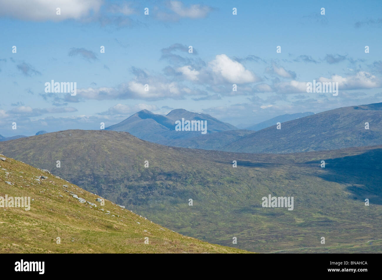 Von den weißen Karen lookin g über die Berge von Glencoe, Ben Nevis Highland-Schottland Stockfoto