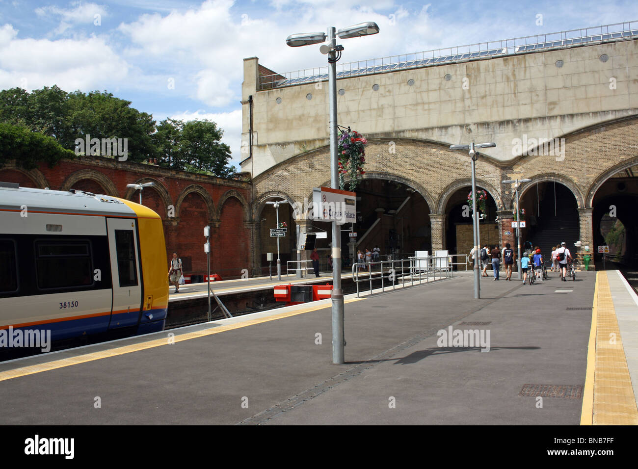 Crystal Palace Station, London, Bahnsteigebene. Stockfoto