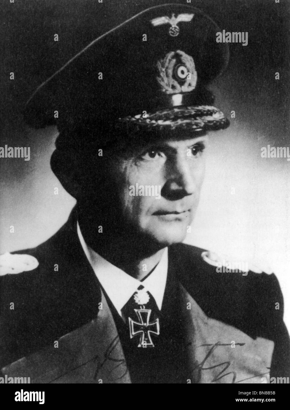 ADMIRAL KARL DOENITZ (1891-1980) deutscher Marinekommandant hier im 2. Weltkrieg Stockfoto