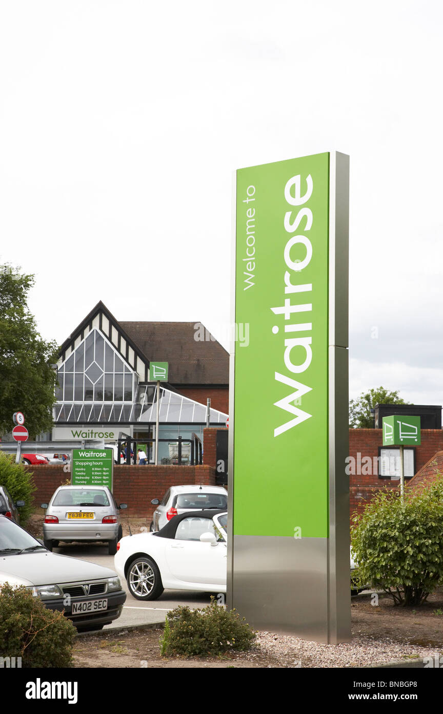 Willkommen Sie bei Waitrose Schild shop Stockfoto