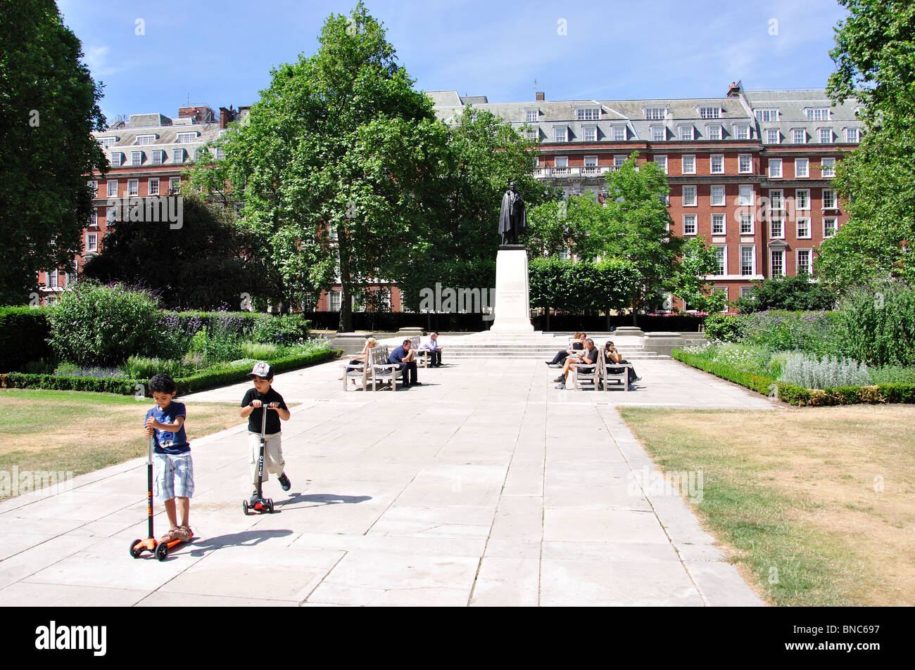 Franklin Delano Roosevelt Statue, Grosvenor Square, Mayfair, City of Westminster, London, England, Vereinigtes Königreich Stockfoto