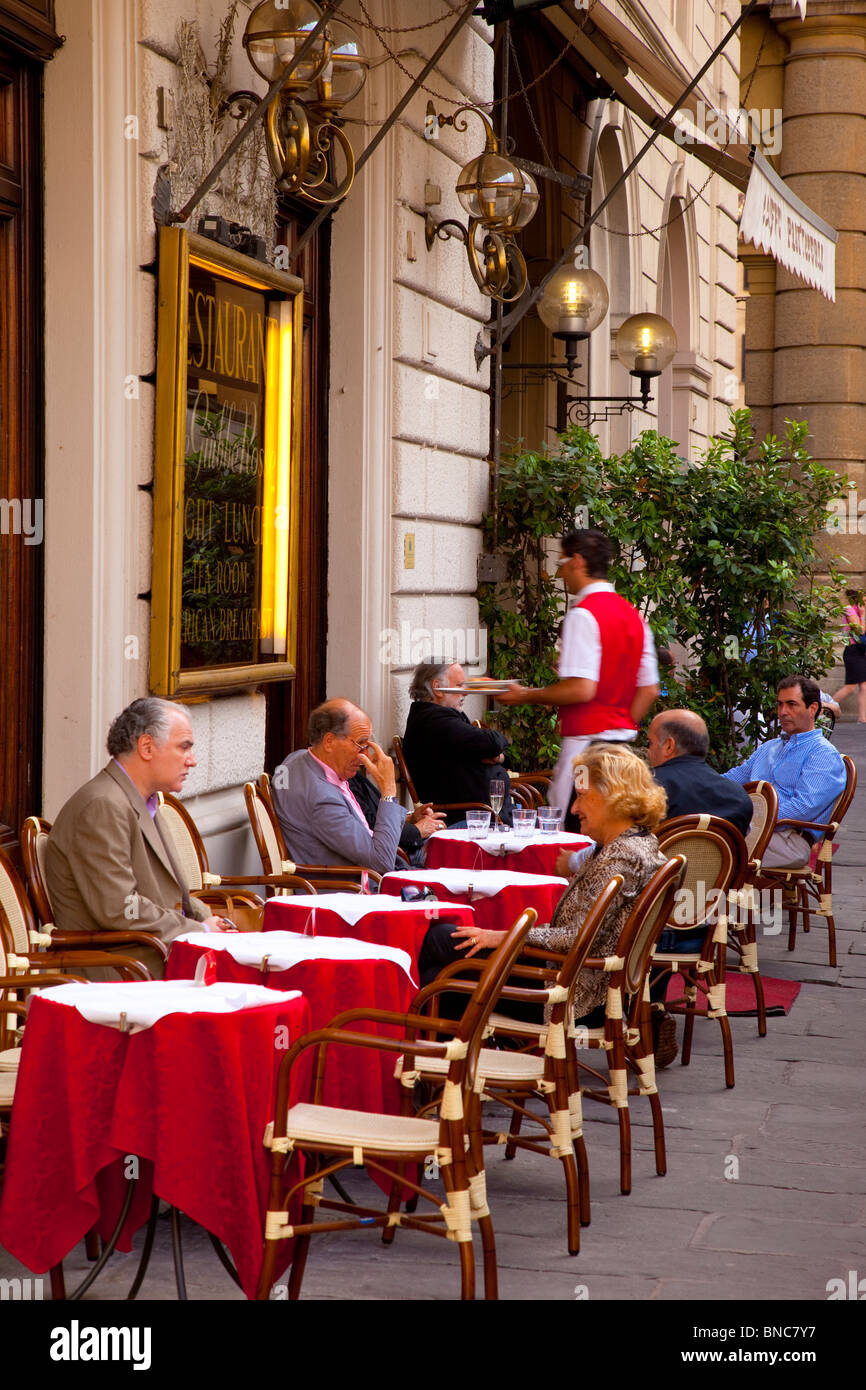Straßencafé in Florenz, Toskana Italien Stockfoto