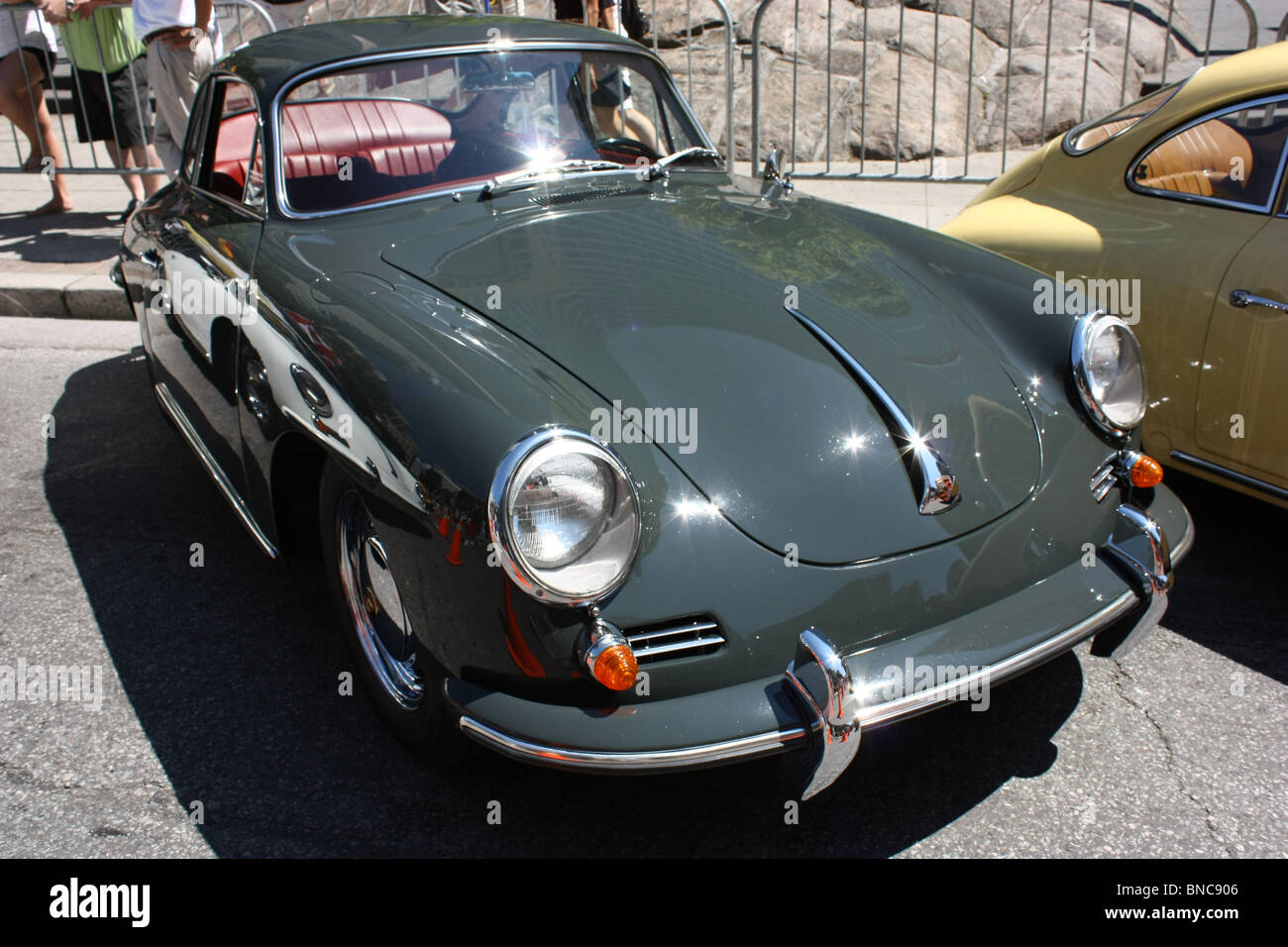 Grün 1964 Porsche 356 sc Coupé Stockfoto