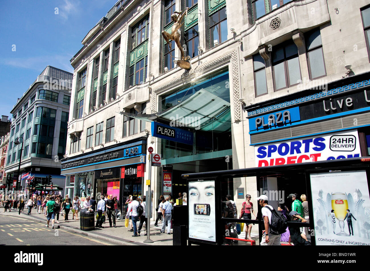 Plaza Shopping Centre, Oxford Street, West End, City of Westminster, Greater London, England, Vereinigtes Königreich Stockfoto