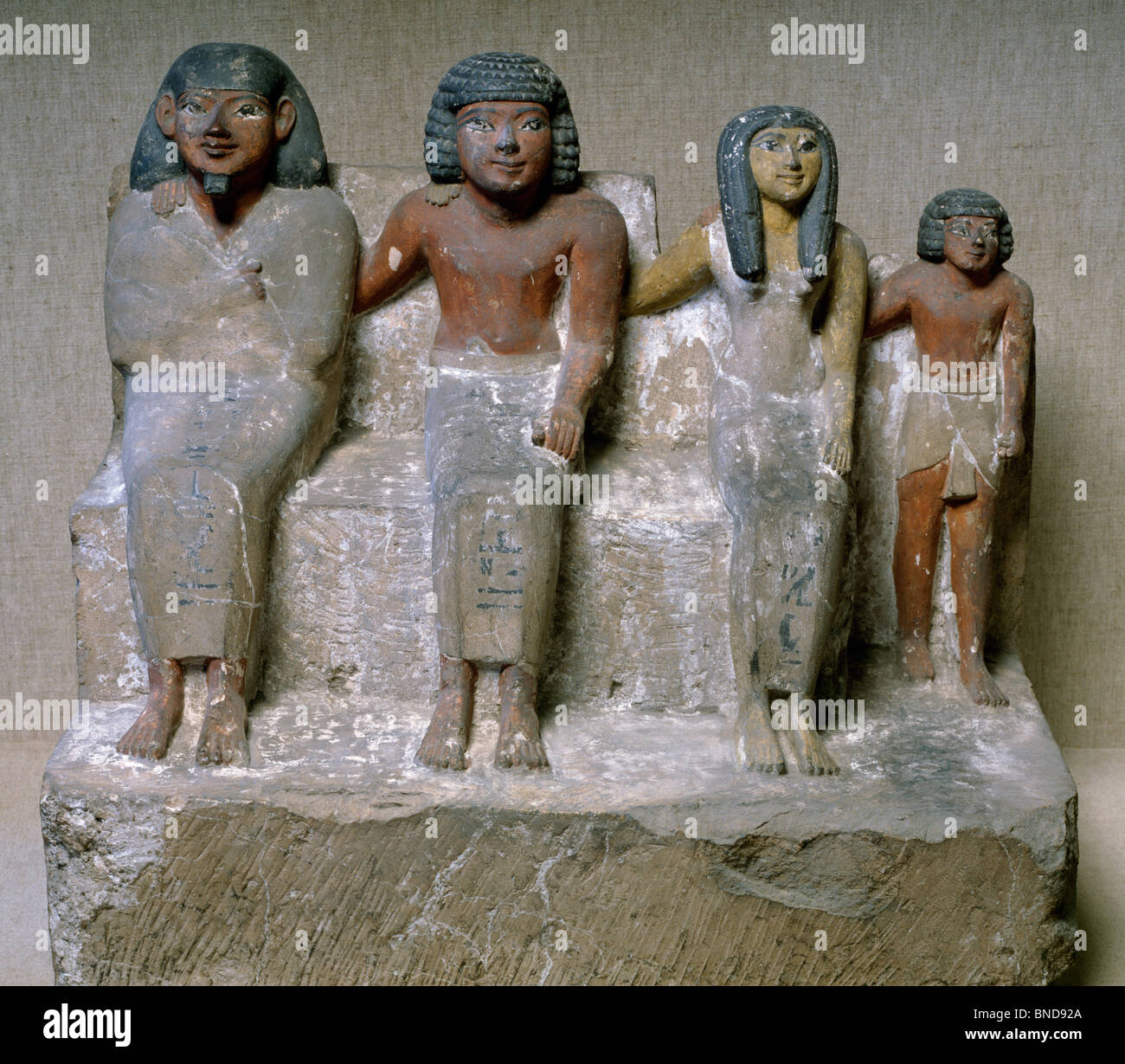 Statue des Sitzens Familie, Frankreich, Paris, Musée du Louvre Stockfoto