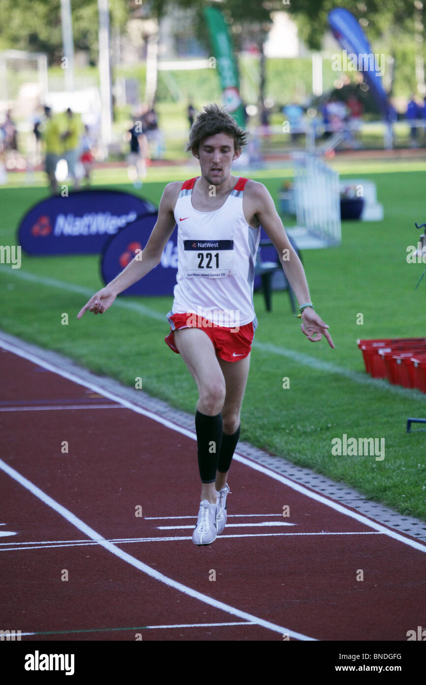 Isle Of Wight Joseph Wade gewinnt Männer 3000 m Hindernis bei Natwest Island Games 2009, 3. Juli 2009 Stockfoto