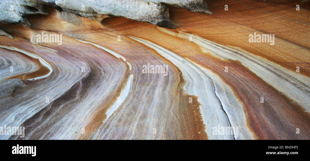 Schöne farbige Schichten aus Sandstein, Royal National Park, Australien Stockfoto