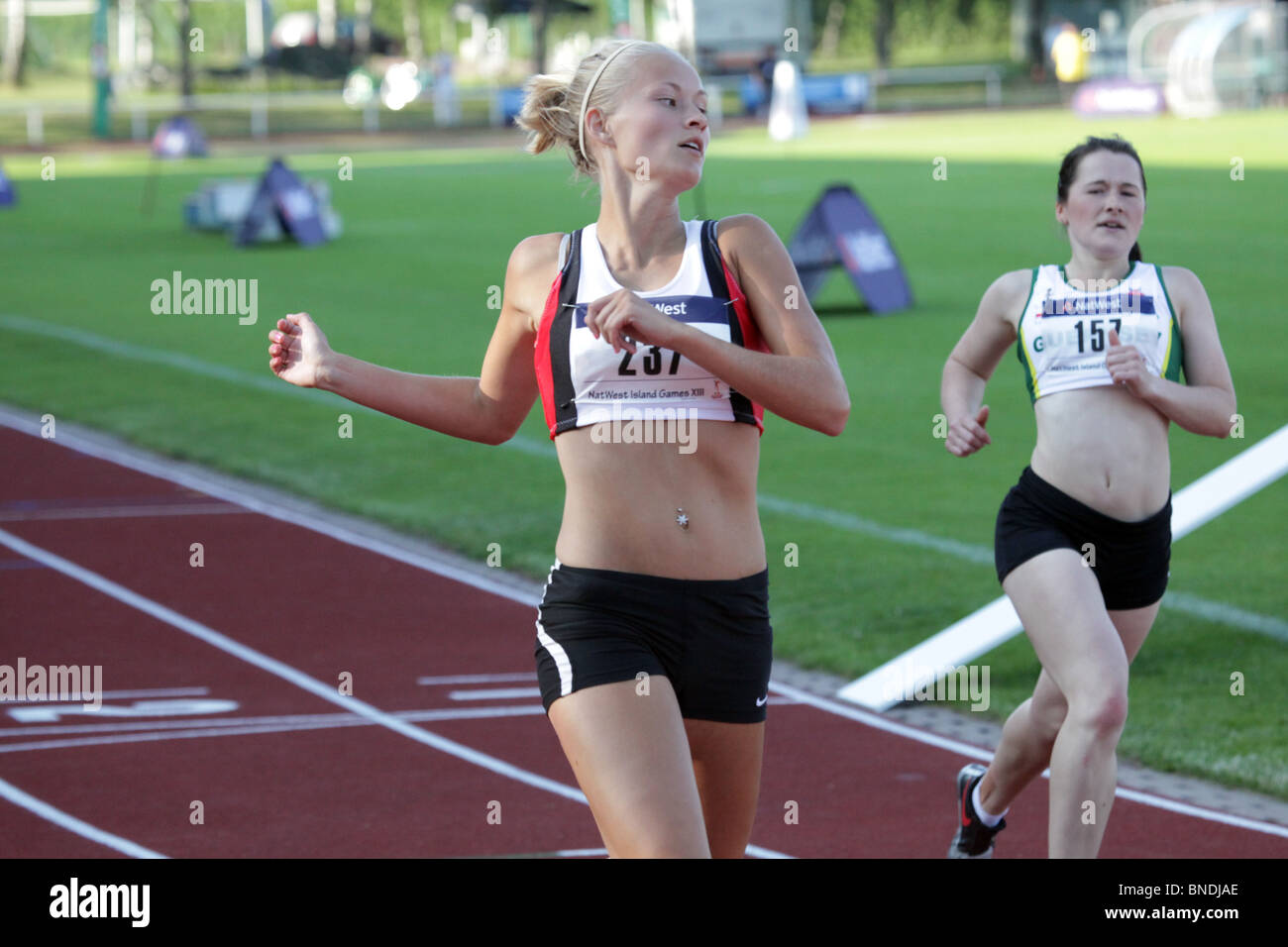 Gemma Dawkins Jersey gewinnt der Frauen 200m bei Natwest Island Games 2009, 3. Juli 2009 Stockfoto