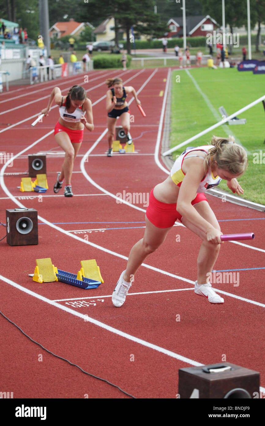 Isle Of Man Gewinner beginnen die Frauen 4x100m Staffel bei Natwest Island Games 2009, 3. Juli 2009 Stockfoto